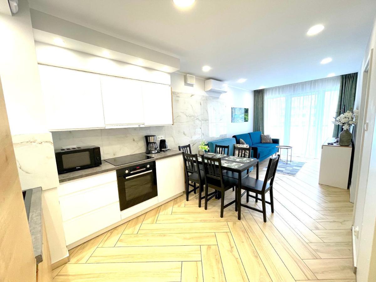 Apartament Superior Blue Przy Plazy- Free Pool, Saunas, Jacuzzi, Fitness, Salzgrotte Kolobrzeg Exterior photo